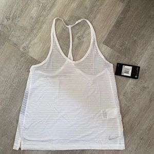 NWT Nike Women’s Top XS WHITE